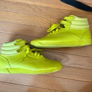 Vintage Reebok Freestyle Classic Women’s Athletic High Top Sneakers